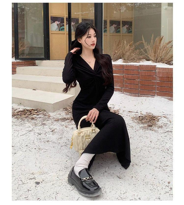Women's Plus Size Black Long Sleeve Knit Dress - Slimming and Elegant for Spring/Autumn