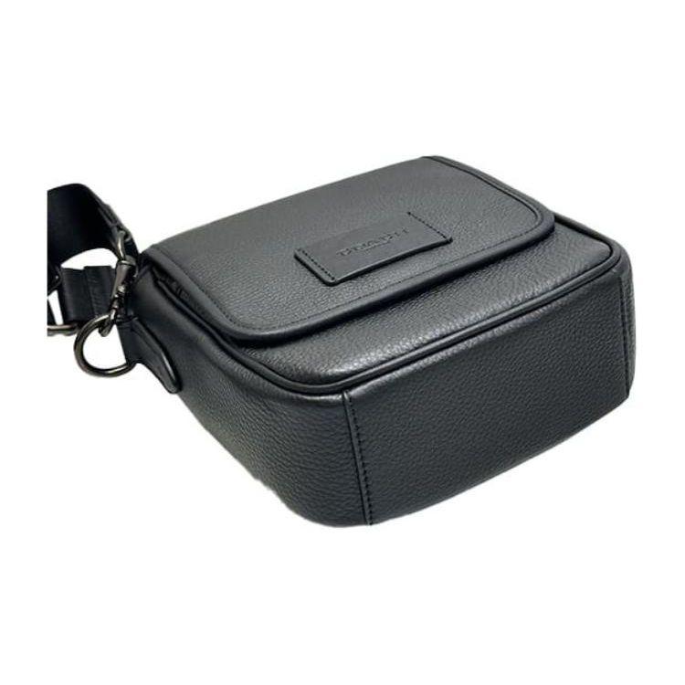 Coach 16 Textured Logo Plaque Pebble Grain Magnetic Closure Crossbody Bag Small Unisex crossbody bag Black CO914-JIBLK