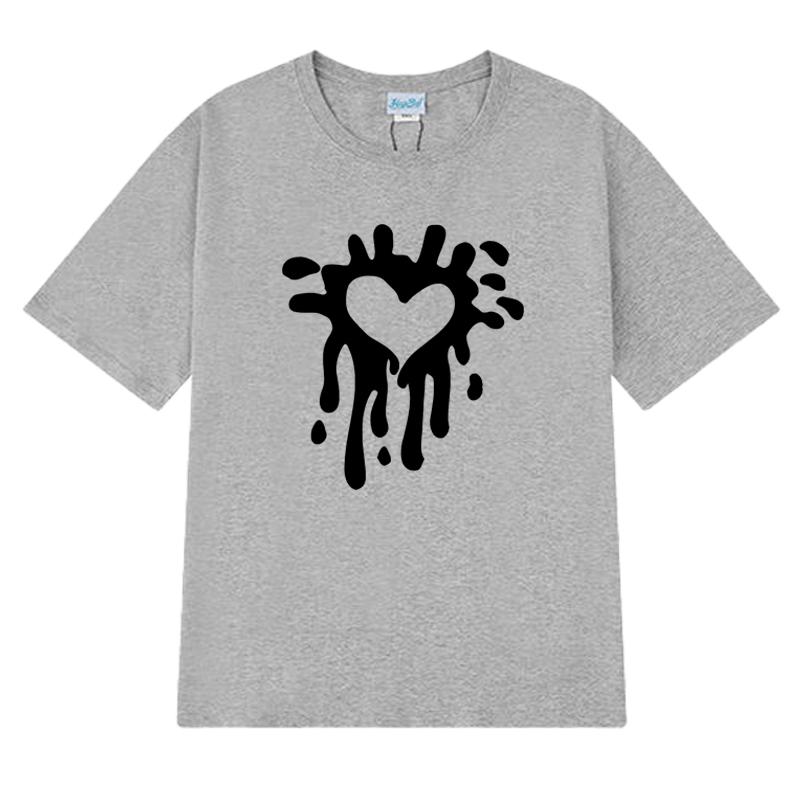 2025 New in Heart Print Japanese Simple short sleeve T-shirts Men Women Fashion Y2k Cotton T shirt Unisex Trend Oversized Tops