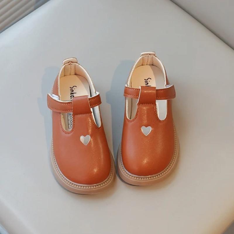 Spring Autumn New Girls Princess Leather Shoes Toddlers Baby Kids Flats T-strap Cut-outs with Heart Hollow Cute Sweet Soft