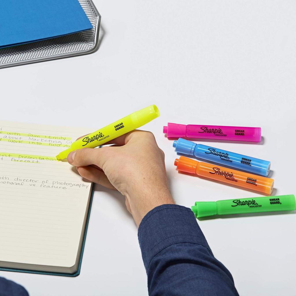 Sharpie Accent Assorted Colors by Sharpie Tank-Style Highlighter, 12-Pack, (25145)