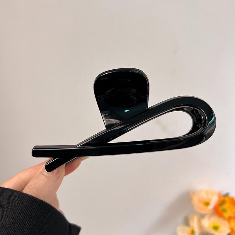 Elegant Large Cross Heart PC Hair Claw Clips Women Hair Accessories Vintage Amber Black Geometric Catch Crab Clamp Headwear New