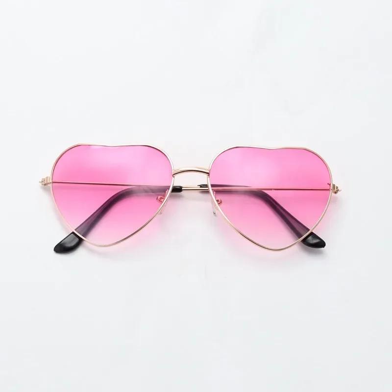 

Classic Vintage Gradient Heart Shaped Sunglasses Metal Framed for Women Men Eyeglasses Brand Designer Style Fashion Eyewear UV400 Shades Goggles
