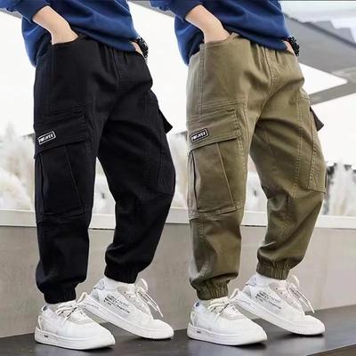 Pantaloni Casual alla Moda da Ragazzo con Tasche Grandi - Collezione Primavera/Autunno 2023