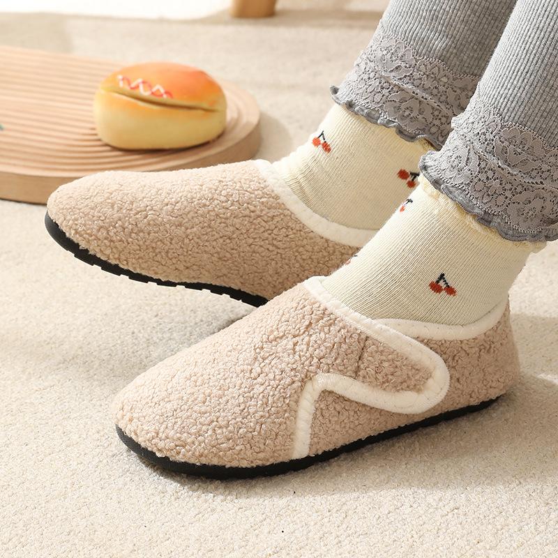 Autumn and Winter Children's Indoor Velvet Floor Socks Shoes Anti Slip Sole Early Education Walking Baby Shoes Home Cotton Shoes Home Cold Proof