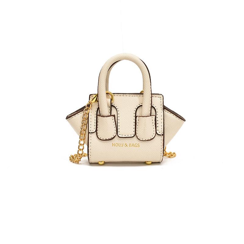 Stylish Mini Shoulder Bag For Kids With Chain Detail Available In Multiple Colors