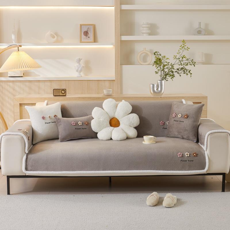 Thickened Milk Fleece Sofa Cushion Winter Small Fresh Plush Seat Cushion  New Non-Slip Sofa Cover Cover Cloth Towel