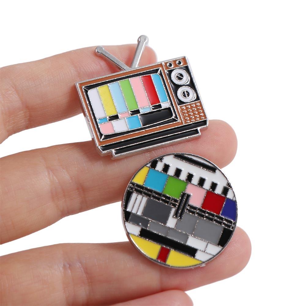 Retro Vintage TV Pin Snowflake Screen Television Brooches Brooch Lapel Antenna TV Pins  Friends