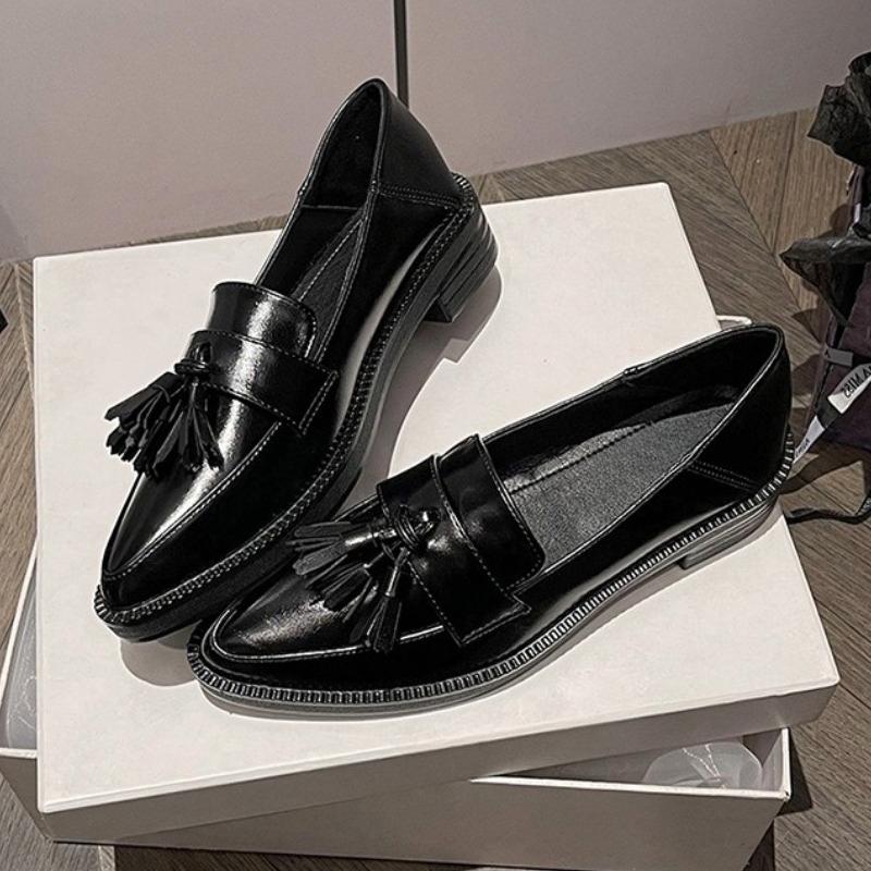 

Мода Мода Туфли-лодочки с кисточками Женские Ретро Британский стиль Острый носок Дизайн с прошивкой Лоферы Удобная обувь для работы в офисе 35 чёрный