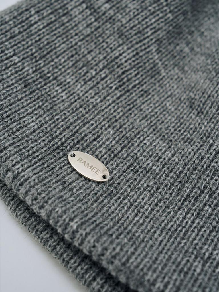RAMEE Pendant Logo Beanie [Gray]