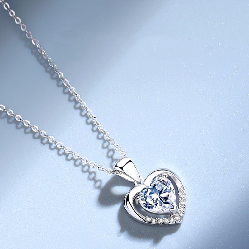 Niche jewelry Valentine's Day gift for girlfriend love diamond pendant s925 sterling silver necklace women