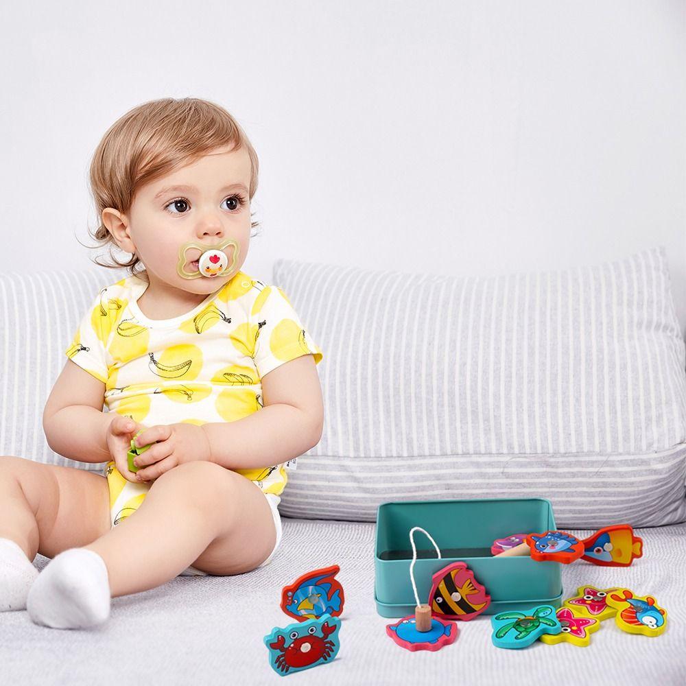 Wood Montessori Fishing Game Multicolor Fish Catching Game Educational Toy  Developmental Toy