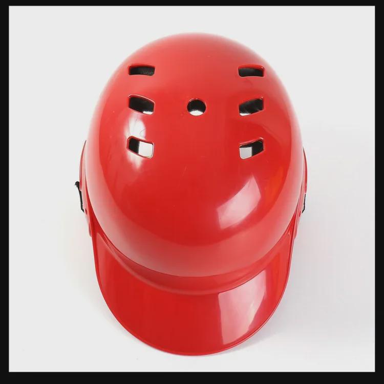 Baseballhelm mit zwei Ohren und Maskenschutz