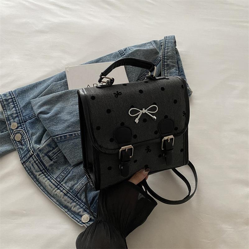 

2024 осень новый японский ретро повседневный рюкзак сумка женская мода поездки на работу личность студент класс маленький рюкзак