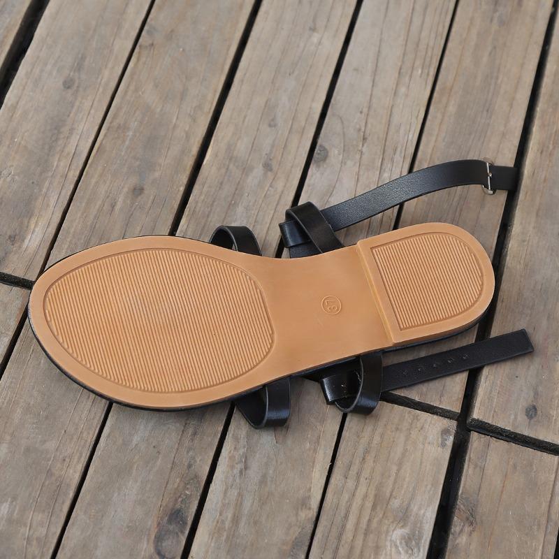 Large Size Flat Sandals Women Summer Outer Hollow Out Clip Toe Sandals Women