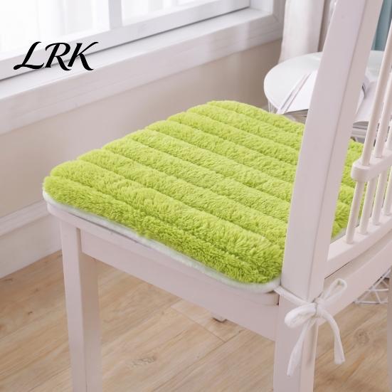 Comfortable Desk Chair Pad Plush Cushion with Ties, Fuzzy Seat Anti-slip Thickened Fluffy Bottom, Warm Winter Mat for Office Dining