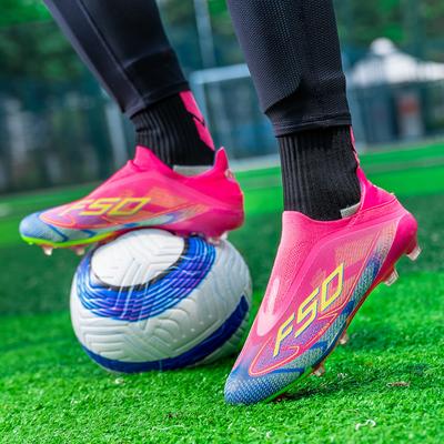 Men Football Boots New Resistant Professional Outdoor Sports Fast Male Soccer Shoes Society Grass Field Football Shoes Tenis