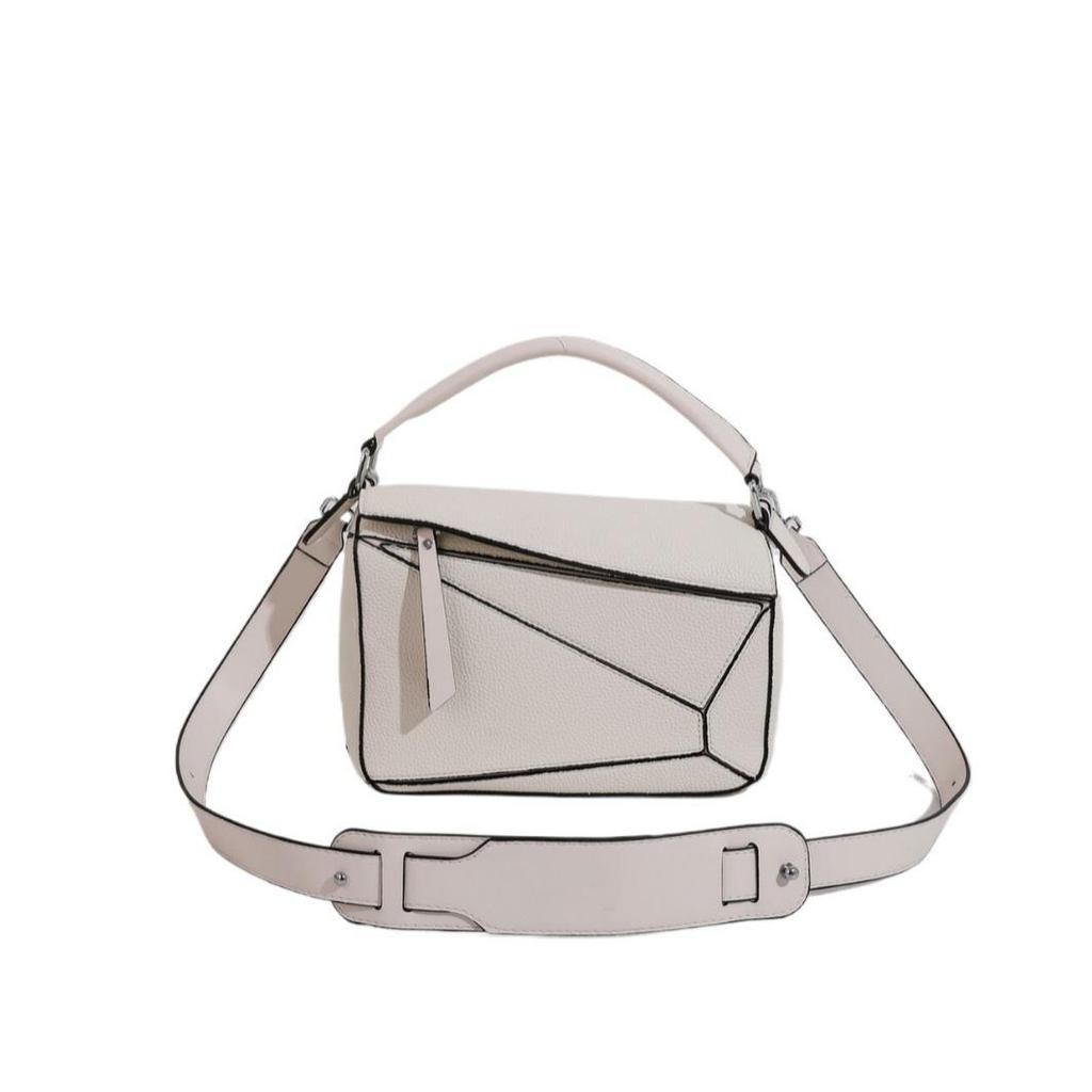 Lychee Pattern Portable Shoulder Messenger Bag, Fashionable and Practical.