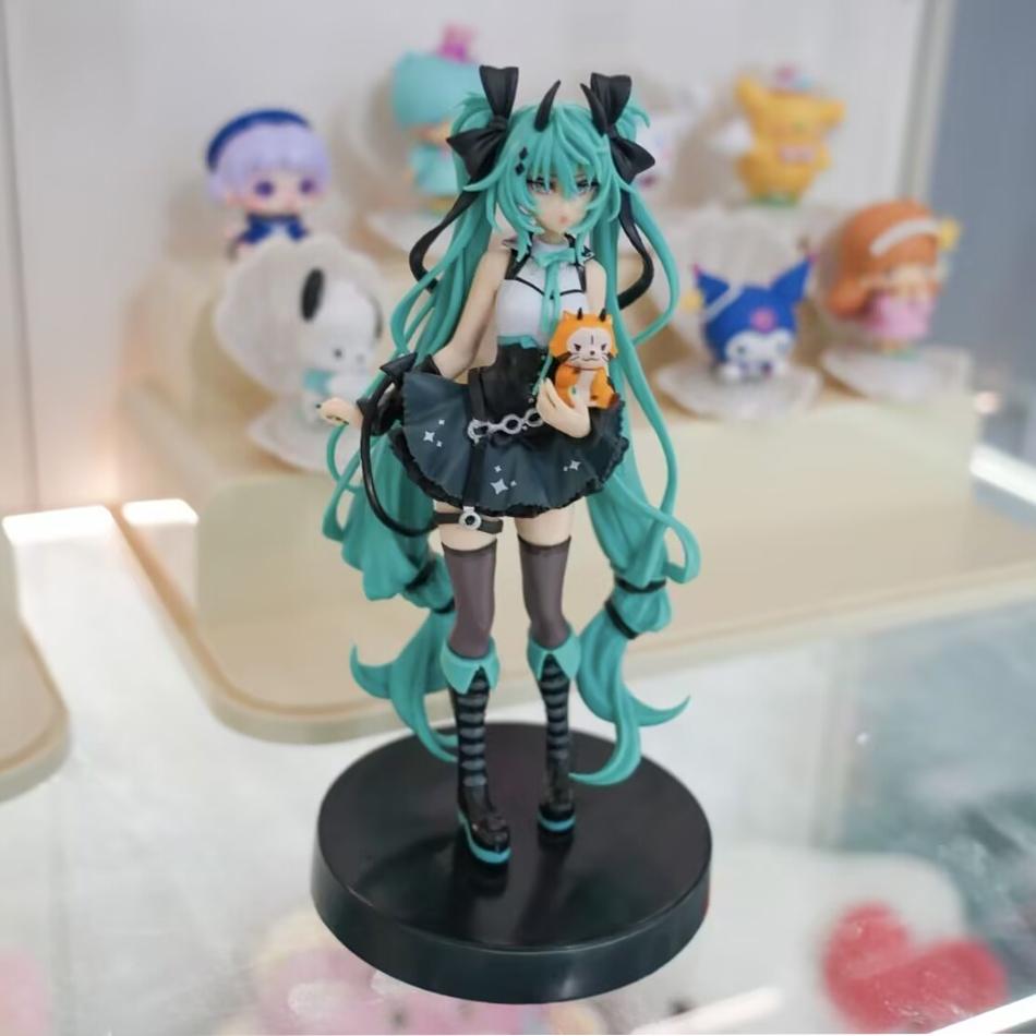 Anime Hatsune Miku Cos Raccoon Demon Cat Ears Cinnamoroll Kawaii Miku Girl Anime Figure PVC Collection Model Doll Toy