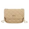 Stilvolle und elegante bestickte Rauten-Schultertasche für Damen, neue vielseitige Messenger-Kettenverschluss-Tasche