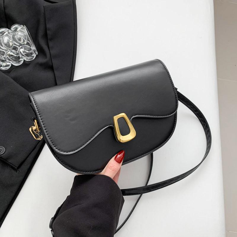 Trendy Retro Women s Crossbody Saddle Bag Chic Everyday Handbag In Stylish Colors Black