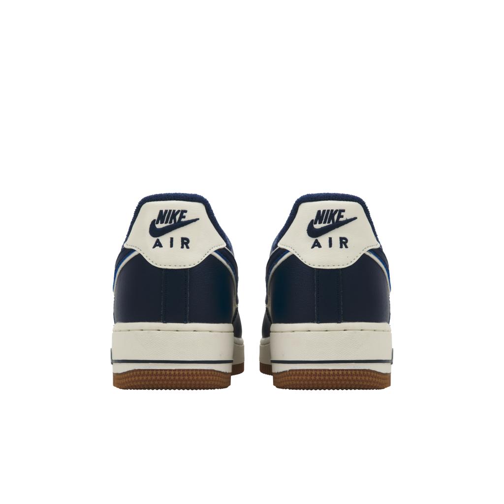 Nike Air Force 1 07 LV8 College Pack - Půlnoční námořnická pánské tenisky Modrá Plachetnice Středně hnědá DQ7659-101