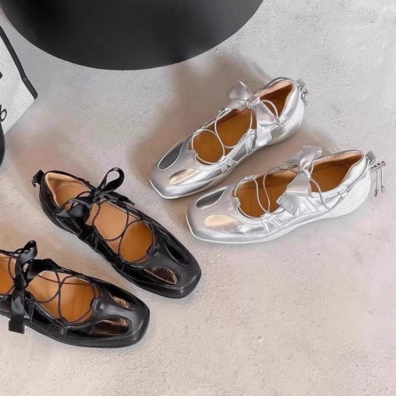 Soft sole not tired feet French shallow mouth single shoes women's 2025 spring new fashion versatile high value Mary Jane single shoes