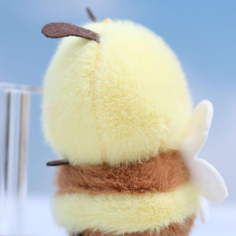Bee Doll Pendant Key Chain Stylish Backpack Purse Doll Pendant Plush Girl Gift Pendant Car Interior Cute Insect Keychain