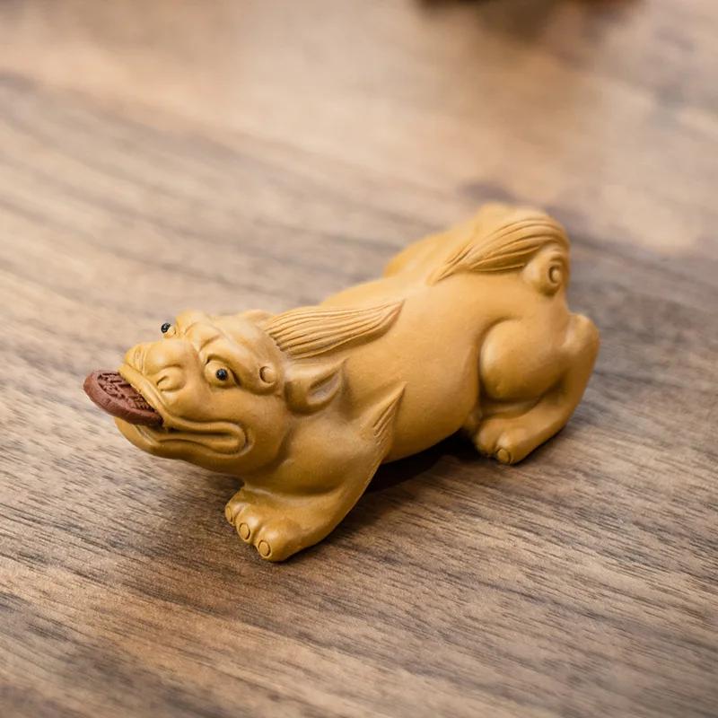 Chinese Yixing Purple Clay Tea Pet Lucky Animal Ornaments Handmade Sculpture Tea Figurine Crafts Tea Set Desktop Decoration 8.5x4.1x2.9cm
