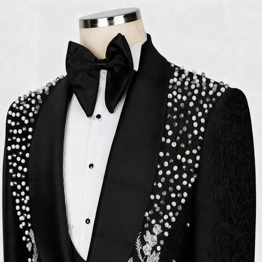 Luxury Black Men Suits 2 Piece Blazer+Pant Crystals Flower Applique Wedding Tuxedo Coat Customized Formal Office Jacket Trouser