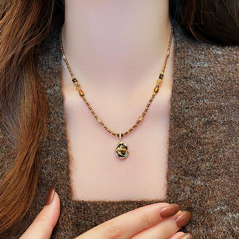 Vintage Maillard Oval Tiger's Eye Beaded Necklace Accessories Women's Fashion Sweater Chain Necklace