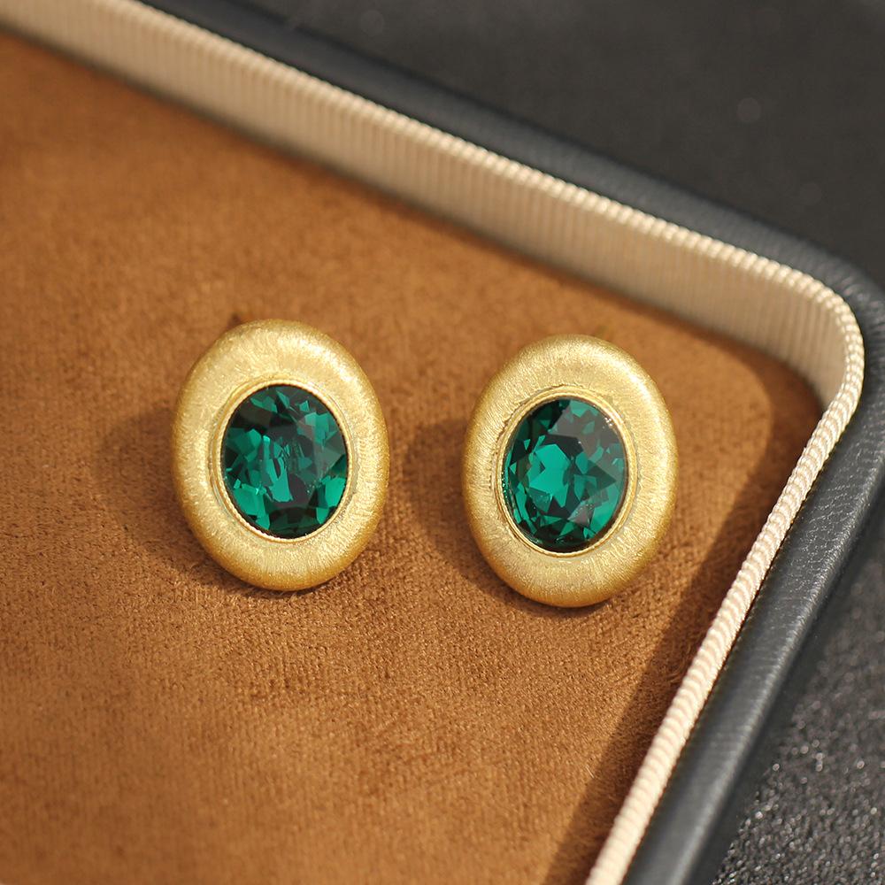 Medieval Style Old Brushed Craft Frosted Gold Oval Earrings Green Crystal Geometric Versatile Silver Needle Stud Earrings Girl