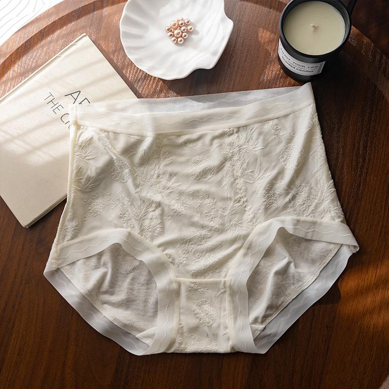 Wholesale Ice Silk Triangular Panties for Women - Lace Trimmed Mid-High Waist Plus Sizes Extended Crotch Design