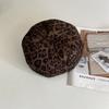 Retro deerskin velvet leopard print beret female street versatile painter hat bud big head circumference pumpkin hat trendy