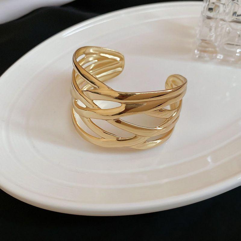 Asymmetrical Metal Glossy Surface Print Open-Ended Bracelet European and American Retro Simplicity All-Match Bracelet Accessible Luxury Fancy Bracelet Bracelet-Gold