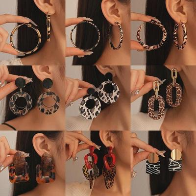 Retro Leopard Print Polka Dot Geometric Earrings - High-End Artificial Leather Design for Women