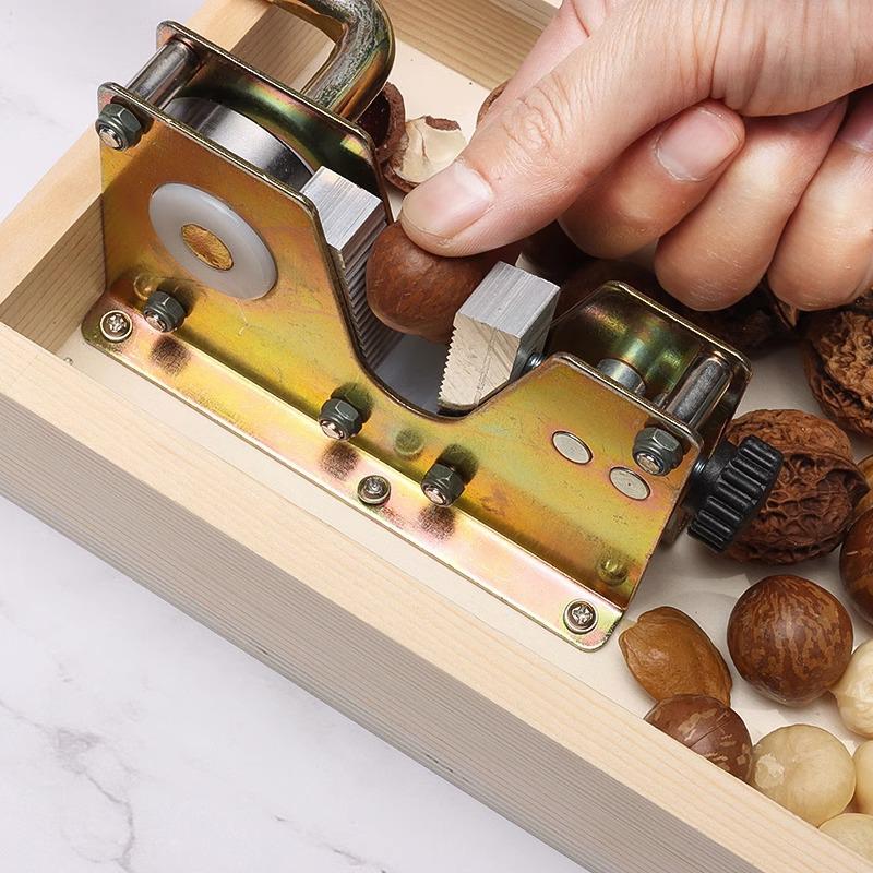 Walnut & Macadamia Nut Opener - Fresh Raw Shell Cracker