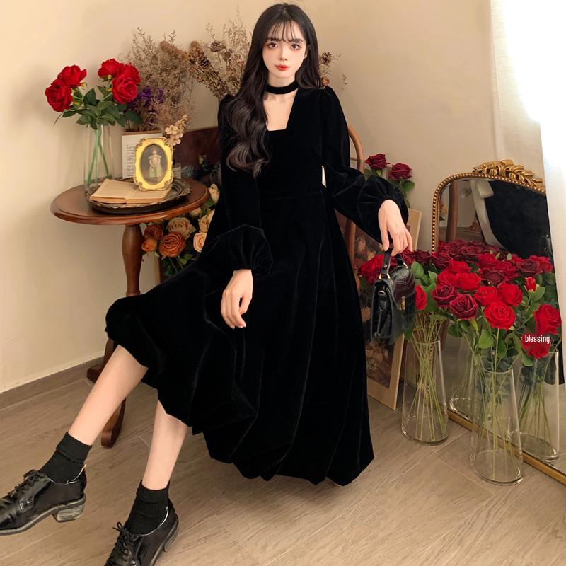 Plus Size Velvet French Lace-Up Bow Long Black Dress