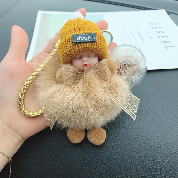 Korean Bow Keychain: Squinting Doll with Fox Fur Pendant - A Unique Japanese and Korean Gift