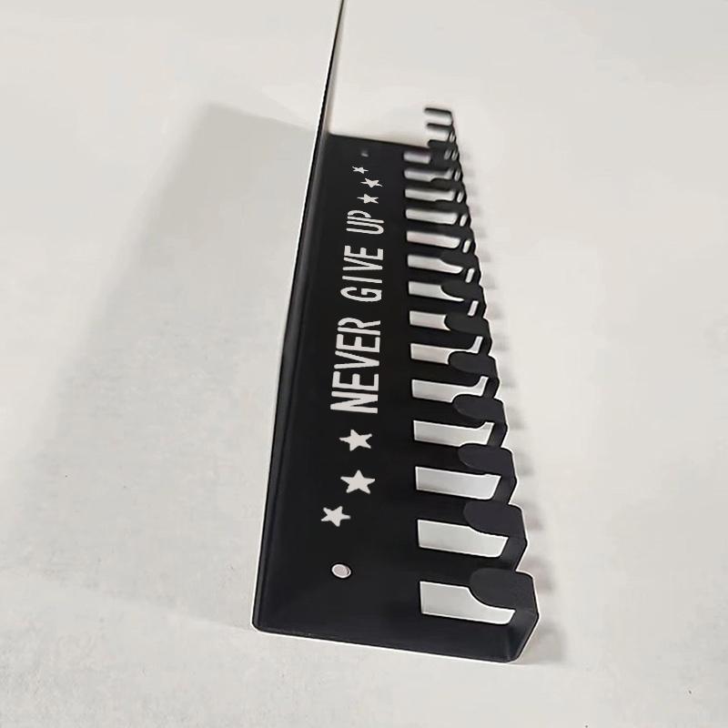 Kovový stojan na medaile Věšák na medaile Držák na zeď Velkokapacitní držák na ocenění Na závody Fotbal Basketbal Sporty Karate