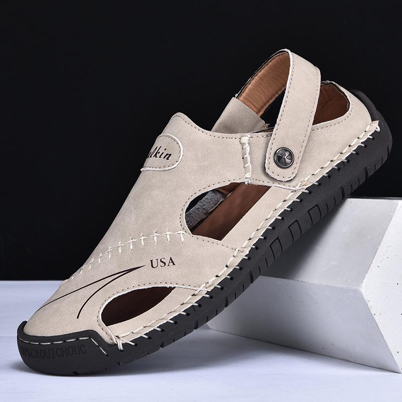 Fashion New Handmade Summer Sandals Men Breathable Leather Shoes Man Outdoor Men Sandals Antiskid Beach Sandals Hollow Shoes Fashion