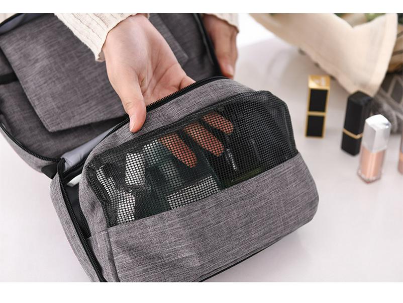 Men's Travel Toiletry Organizer: Hanging Waterproof Makeup Bag