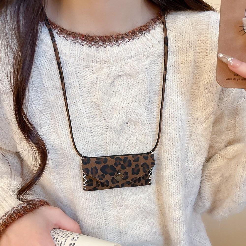 Storage Lipstick Jewelry Leopard Choker Pendant Leopard Print Clavicle Chain Girls Gift