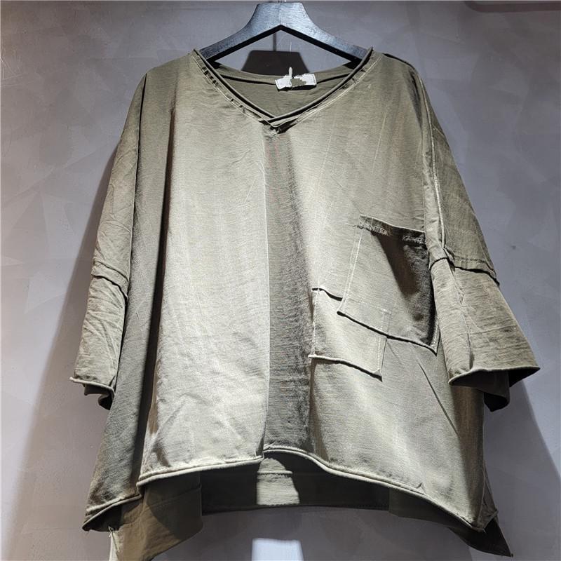 

Ретро-пуловер с потертостями, ручной обработки, с аппликацией и подвернутым низом - Свободный, универсальный топ One Size армия зеленый