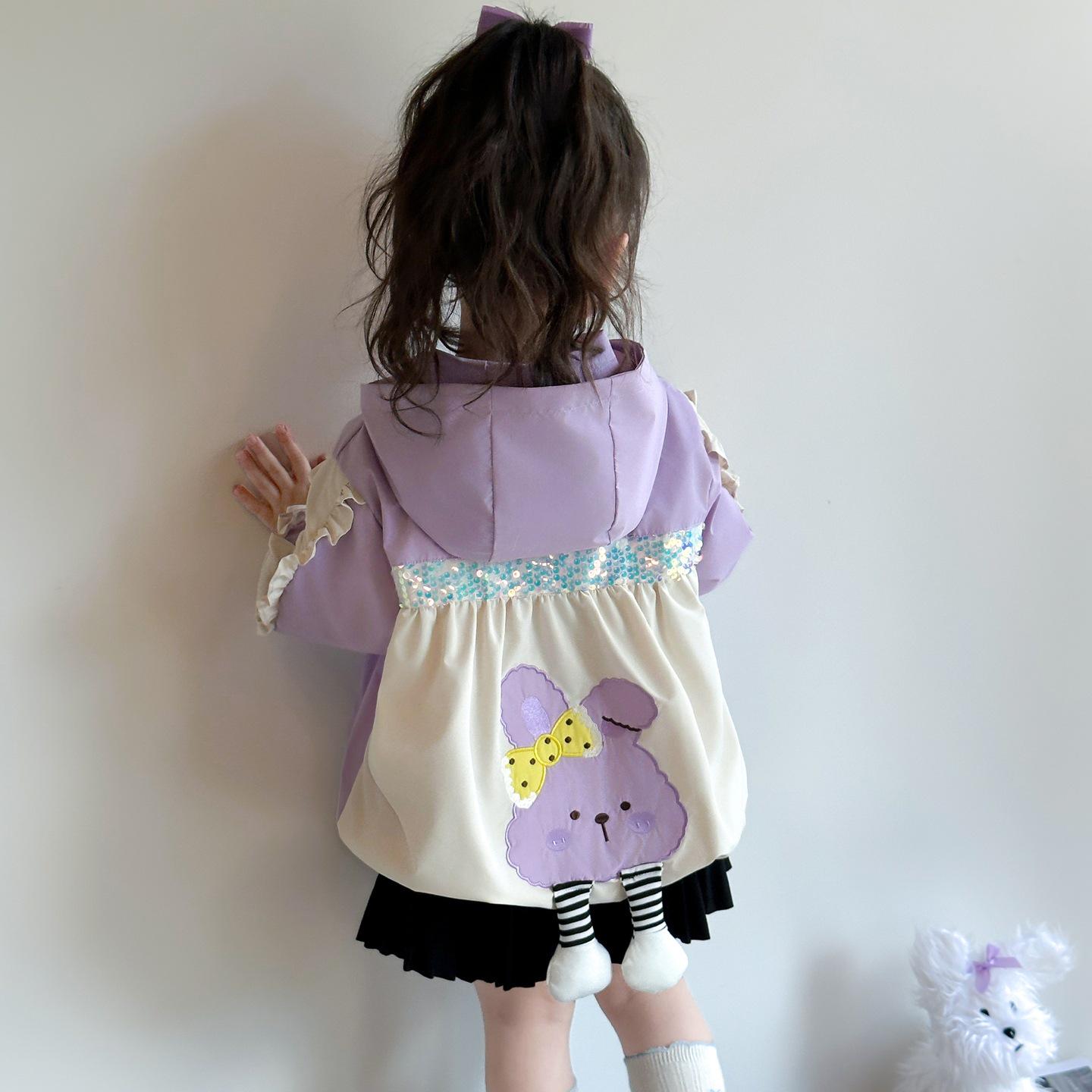 

Девочкин тренч на весну и осень 2025 - Модная детская одежда для маленьких девочек 130 cm фиолетовый