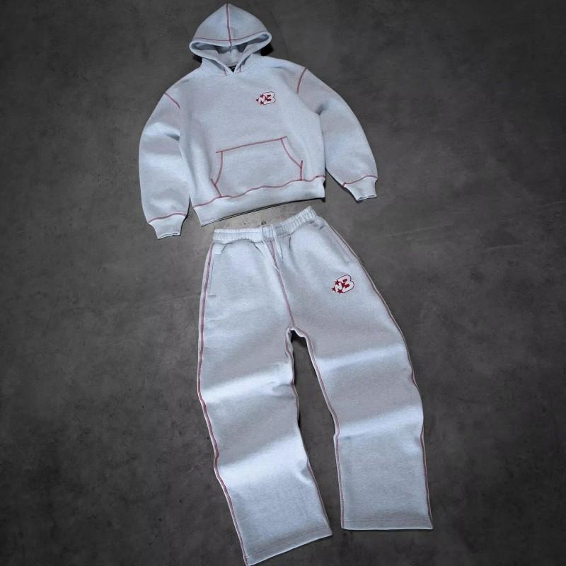 Fleece ar kapuci, izšūts džoggeru bikšu