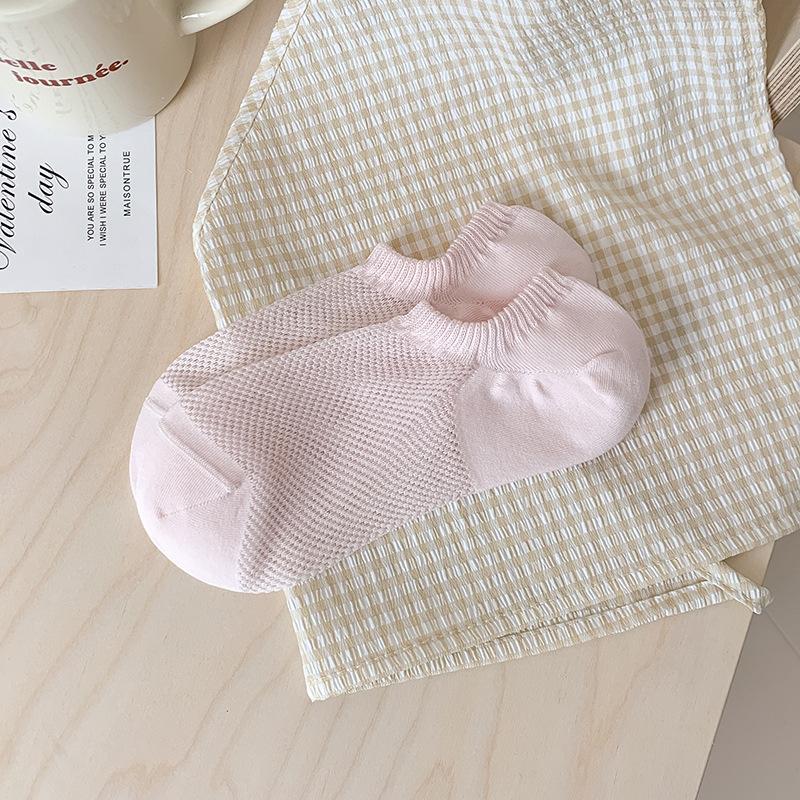 Female Summer Thin Style Pure Color All Kinds of Small Fresh Invisible Mesh Boneless Breathable Boat Socks