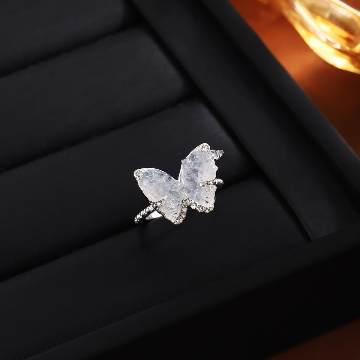 Korean Sweet Gradual Change Broken Ice Blue Butterfly Ring Female, Light Luxury High Sense Small Fragrance Fashion Temperament Index Finger Ring