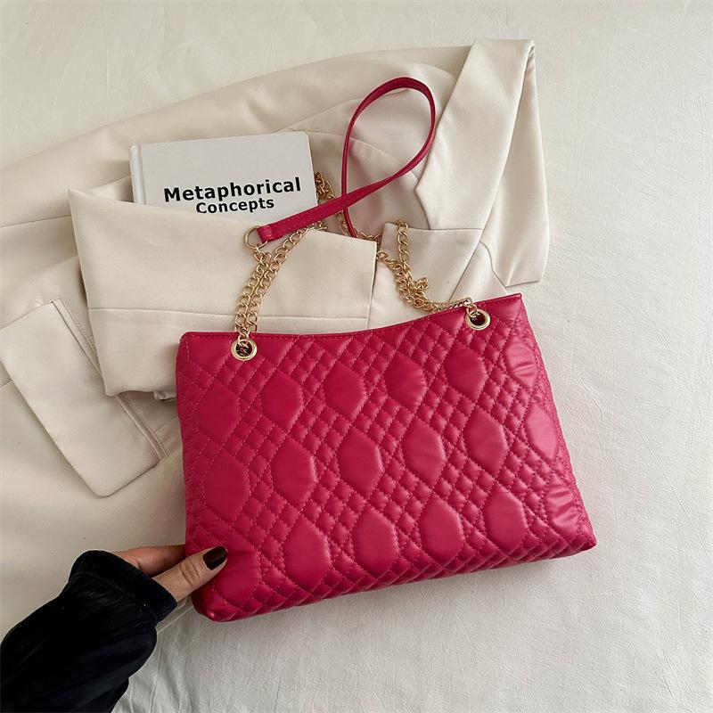 

2024 new summer simple fashion shoulder tote bag simple fashion messenger bag tote bag fashion commuter bag троянди рожеві кольору