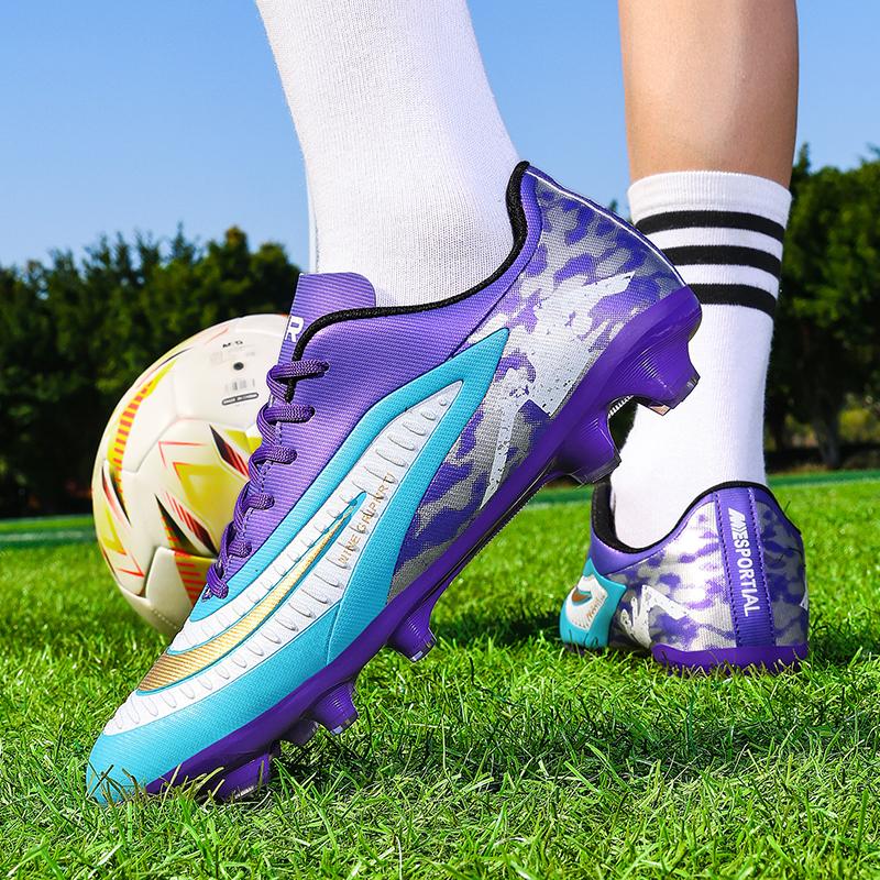 New Men Soccer Shoes Training Ultralight Wholesale Breathable Unisex Football Boots Professional Indoor Futsal Drop Shipping
